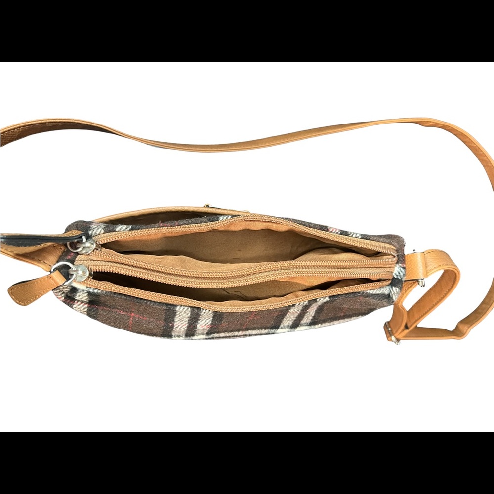 Purse - Picture 3 of 4
